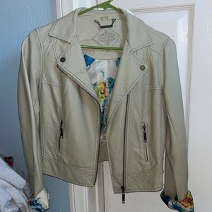 Leather jacket with unique details